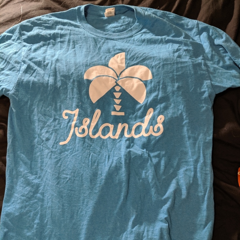 Island t-shirt